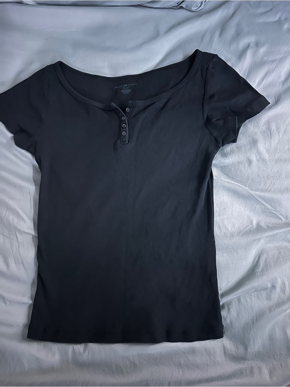 Brandy Melville Black Short Sleeve Henley Zelly Tee